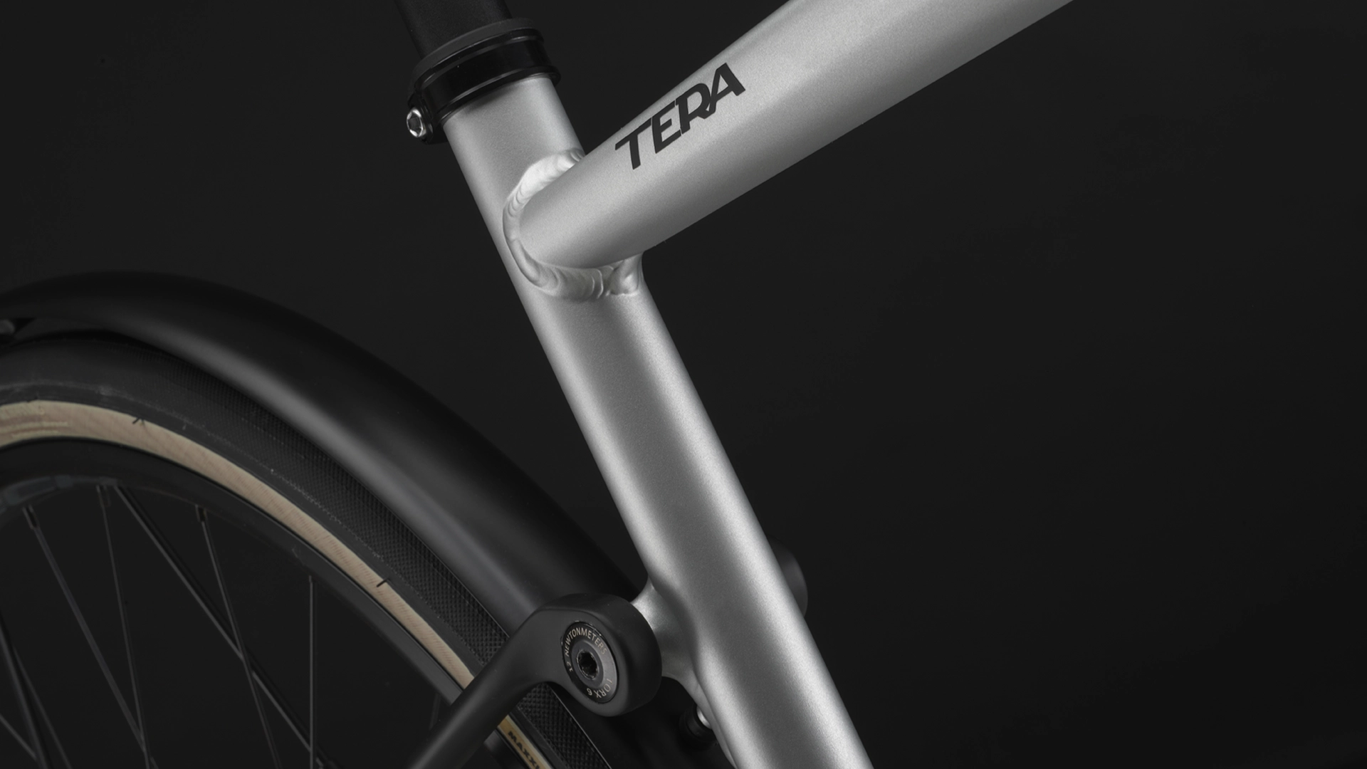 Throne terra discount urban bike 2021